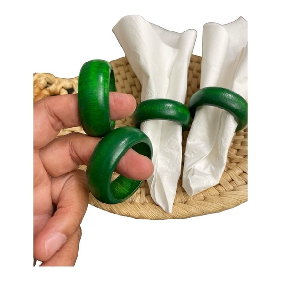 Wood Napkin Rings Set of 4, Forest Green Round Napkin Rings, Thanksgiving - Picture 5 of 7